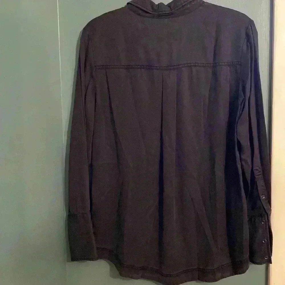 Free People black women’s boho blouse - long sleeve - small - front tie